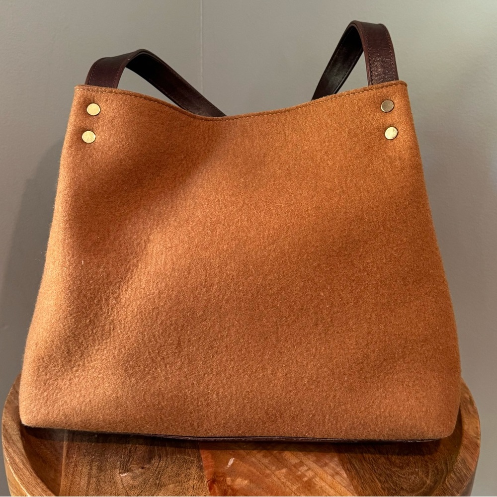 [graf lantz] Charlie Tote • Camel